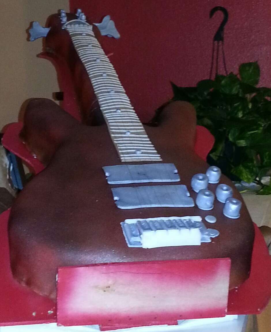 Groom's cake